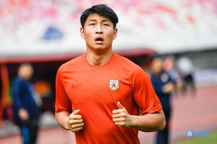 事件平历史最低!FIFA女足年终排名：中国女足降至第19 日本第8朝鲜第9FIFA女足新一期世界排名公布，中国女足下降4位至第19，亚足联第4。
